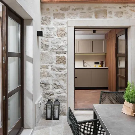 Euphrasiana Villa *